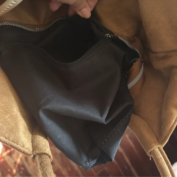 Faux Suede studded bag by Nasty Gal - Picture 4 of 5